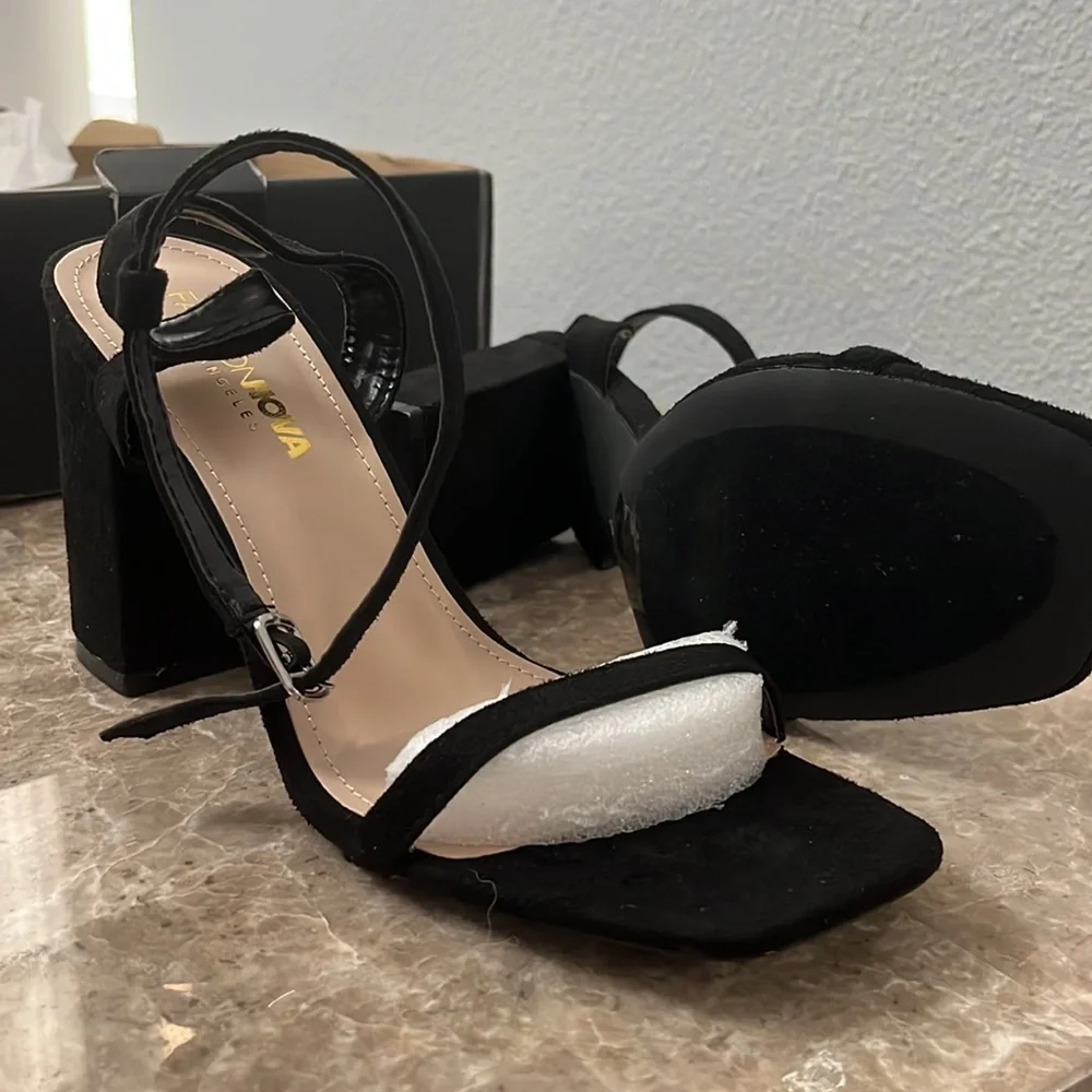 NWB Black Heels - Picture 3 of 4